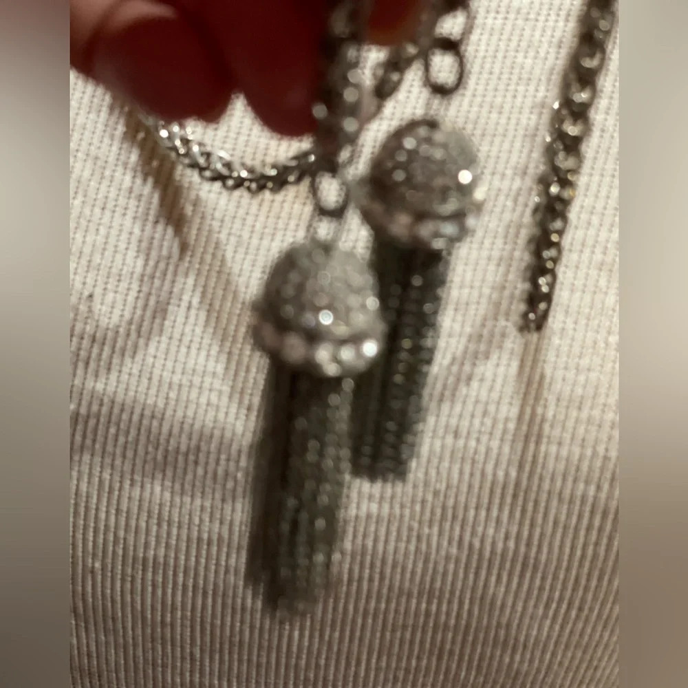 Designer Inspired Renaissance Diamond And Silver Tassel Long Pendant Necklace. - Picture 5 of 7
